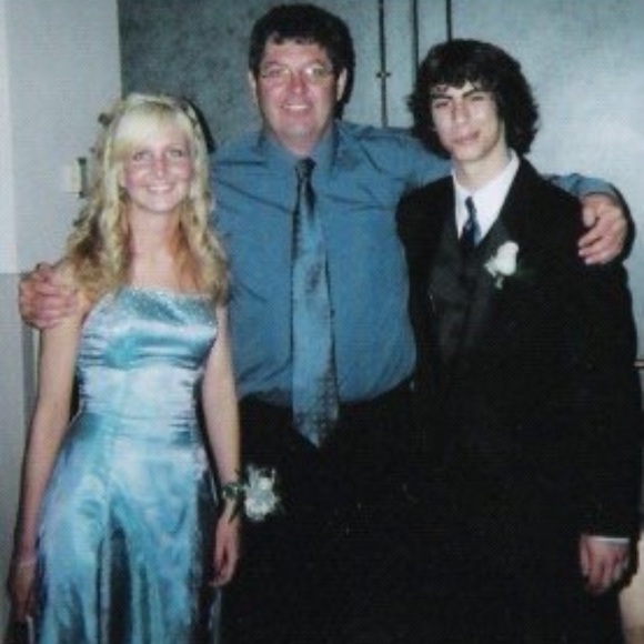 Teal-blue purple shimmer princess bedazzled Grad dress size 4 - Picture 16 of 16